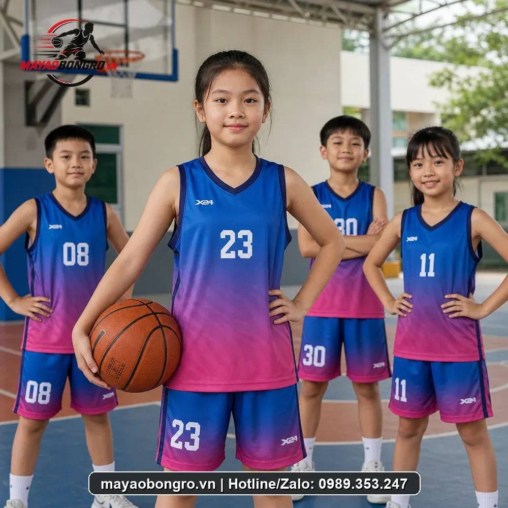 Mẫu áo bóng rổ xanh bích hồng cho trẻ tiểu học, trung học cơ sở.