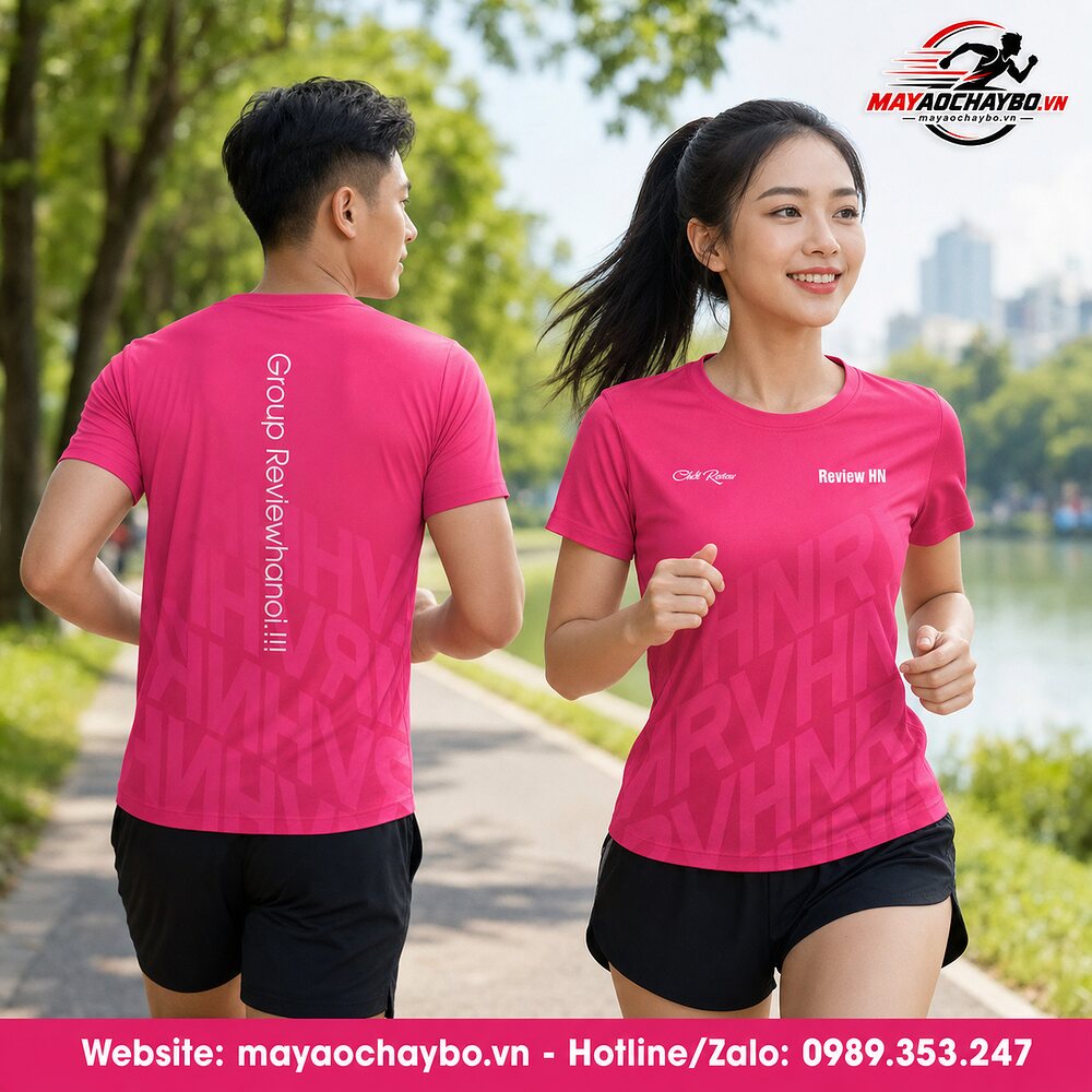 Áo chạy bộ Review HN màu hồng trên người mẫu nam nữ, hiển thị mặt trước và mặt sau