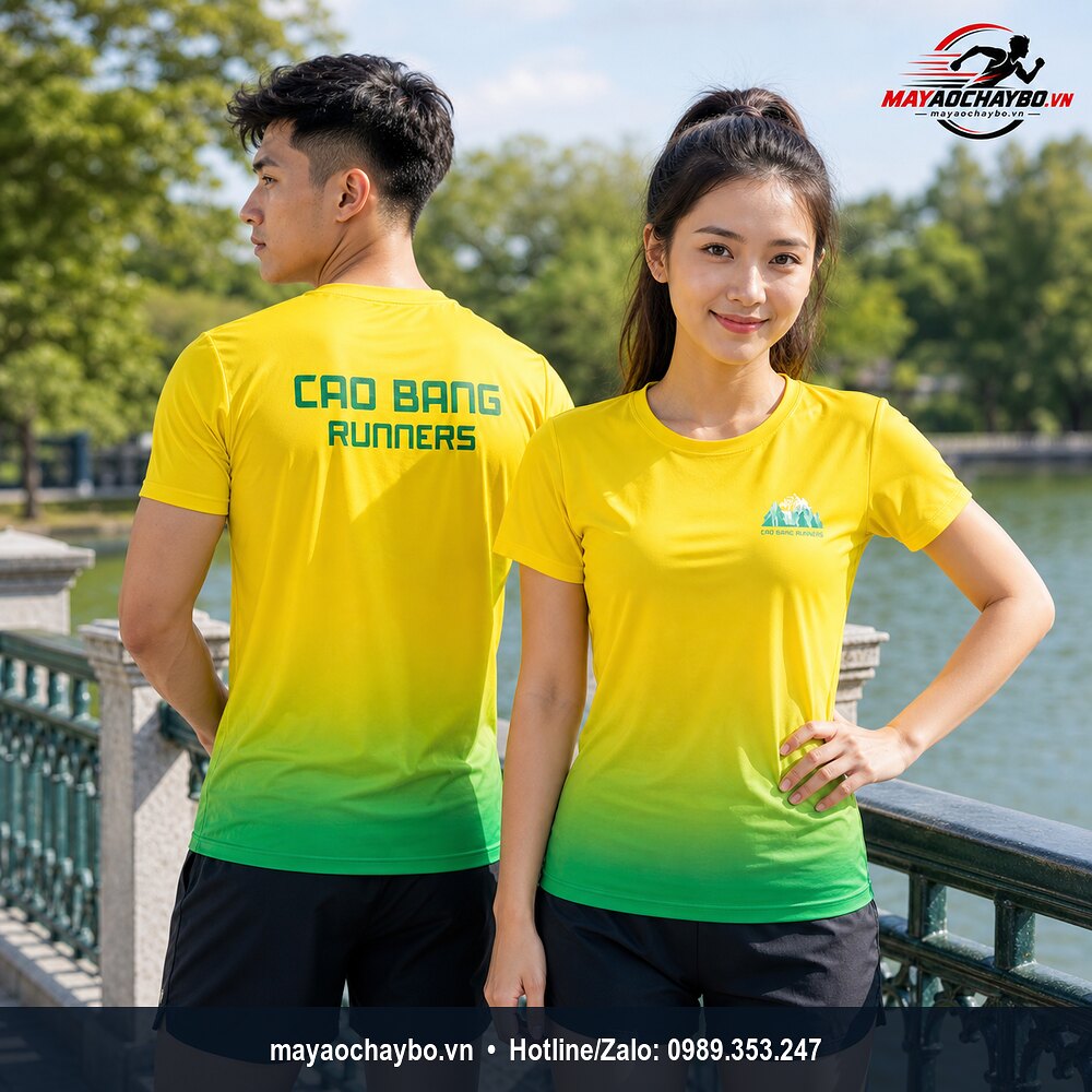 Nam nữ mặc áo chạy bộ Cao Bang Runners vàng xanh, hiển thị mặt trước và mặt sau