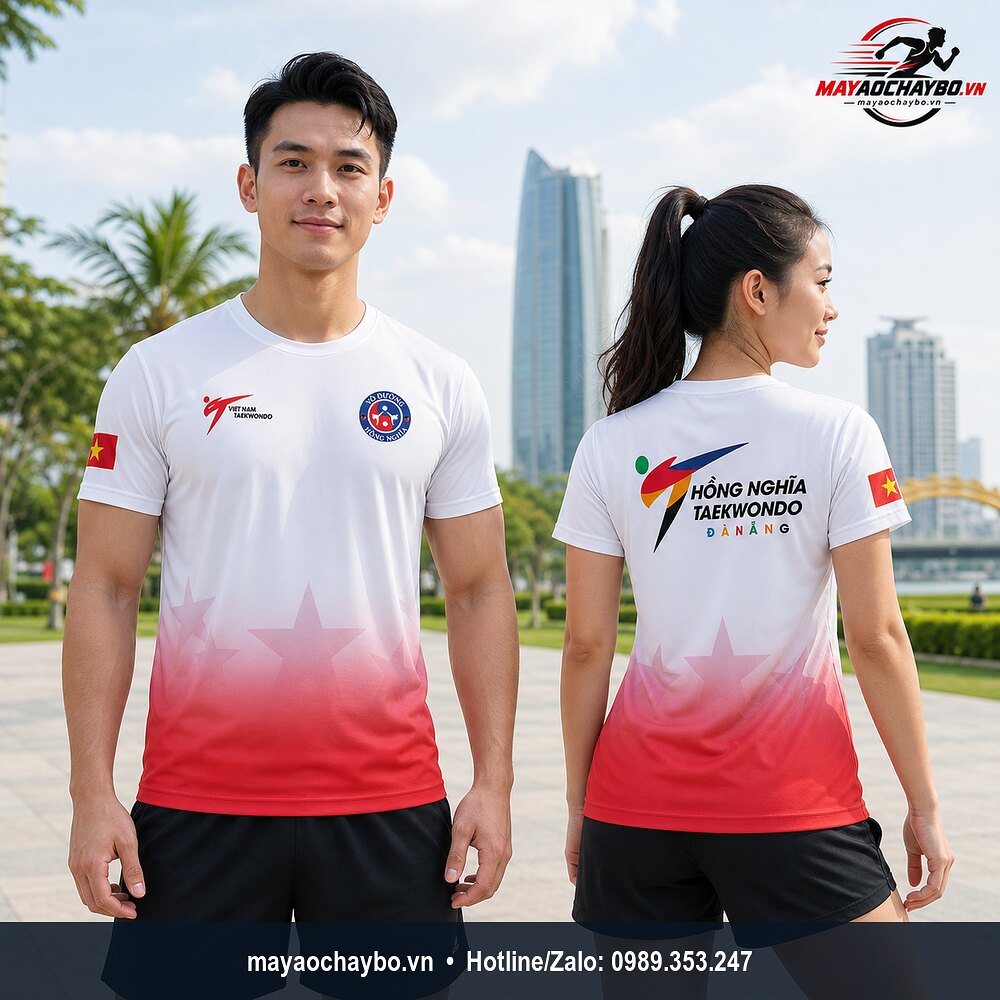 Nam nữ mặc áo đội Võ Đường Hồng Nghĩa Taekwondo Đà Nẵng