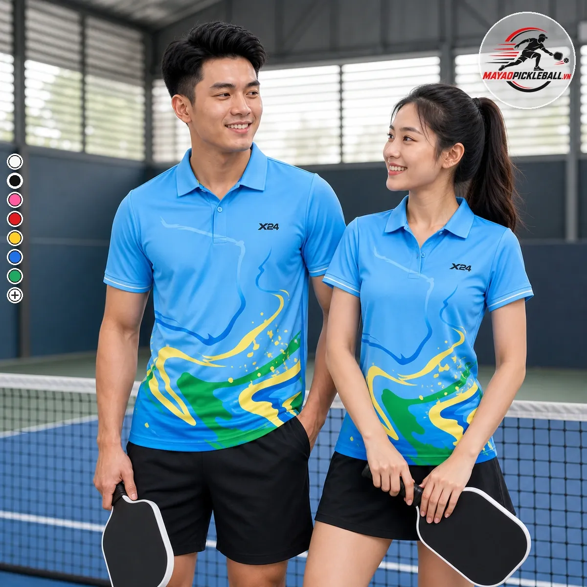 Áo pickleball nam nữ có cổ tay áo ngắn PND màu xanh dương xanh lá vàng trên sân pickleball